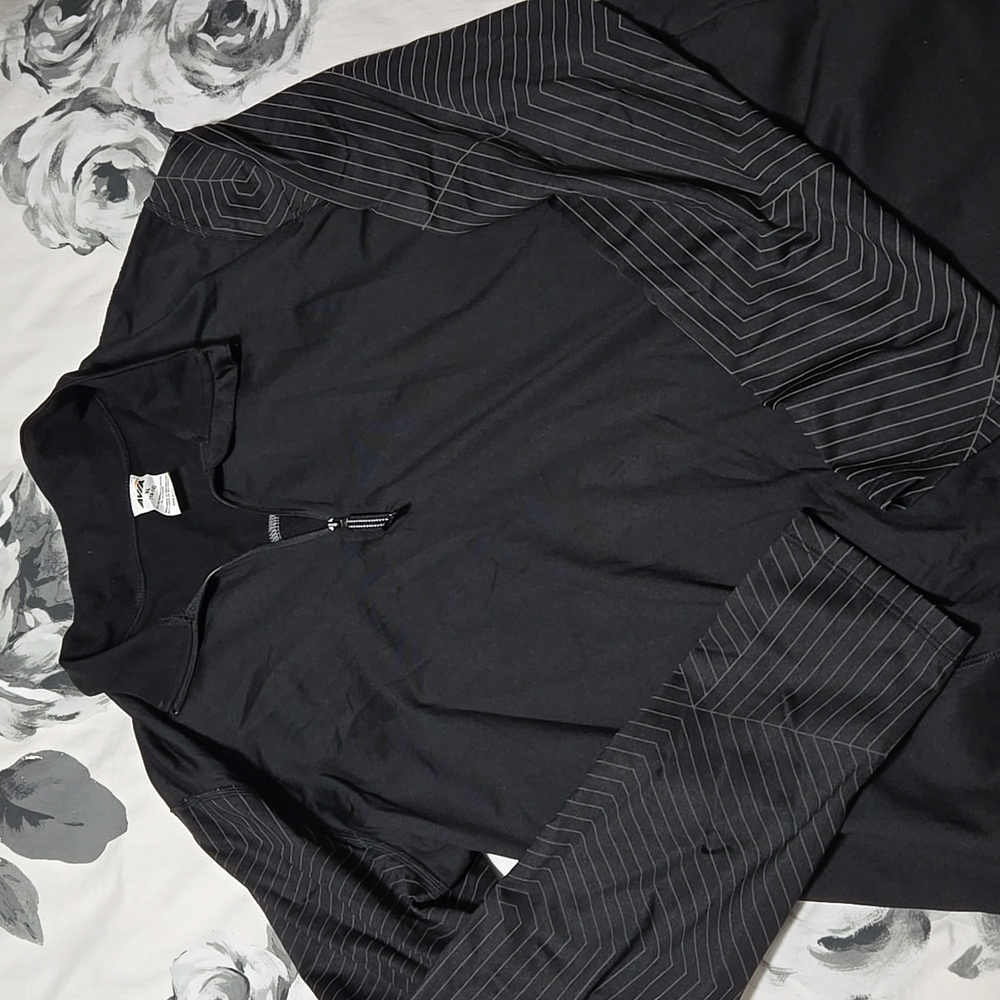Athletic top